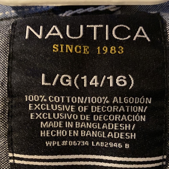 Nautica button down boys shirt. Size Large 14-16 - Picture 2 of 5